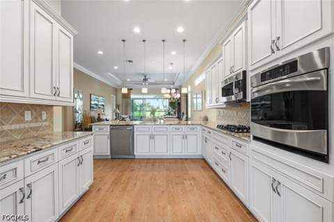 12625 Fairway Cove Ct, Fort Myers FL - photo 15 of 39