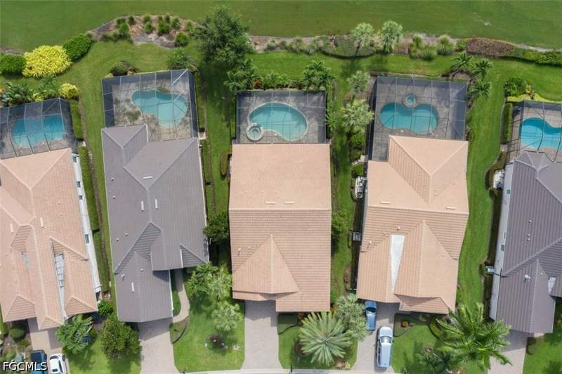 3 bedroom SingleFamilyResidence at 12625 Fairway Cove Ct, Fairway Cove, Fort Myers — photo 4