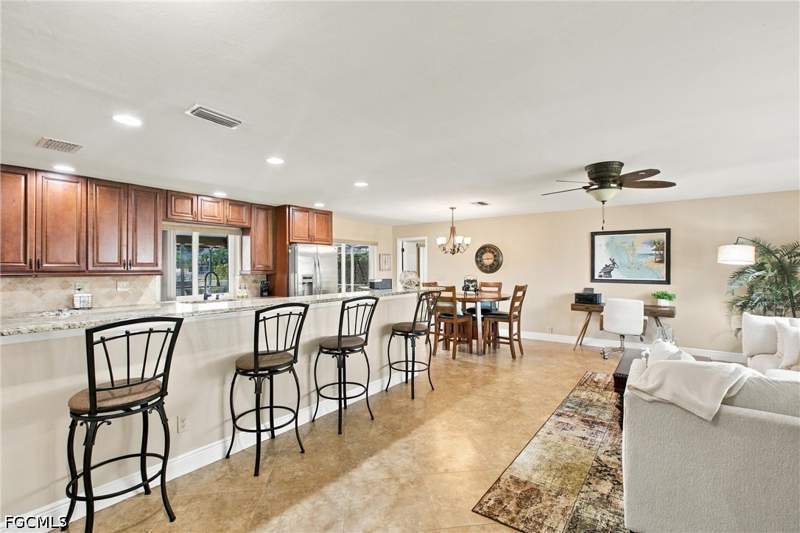 3 bedroom SingleFamilyResidence at 1932 Palaco Grande Pkwy, Palaco Grande, Cape Coral — photo 5