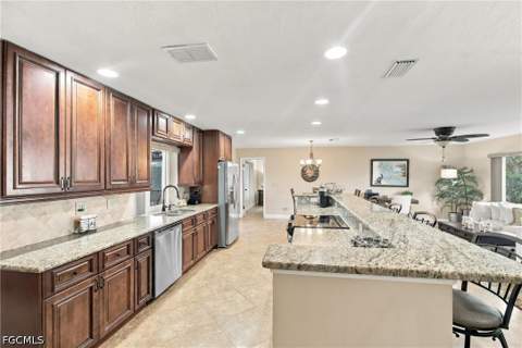1932 Palaco Grande Pkwy, Cape Coral FL - photo 7 of 42