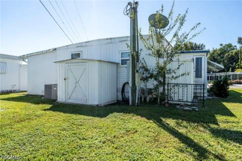 5558 Palm Beach Blvd 14, Fort Myers FL - photo 23 of 33