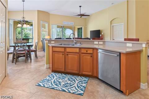 12052 Brassie Bend C201, Fort Myers FL - photo 7 of 41