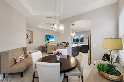 13034 Pennington Pl 202, Fort Myers FL - photo 18 of 37