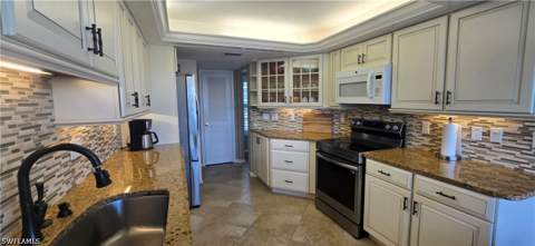 933 Collier Ct C401, Marco Island FL - photo 9 of 15