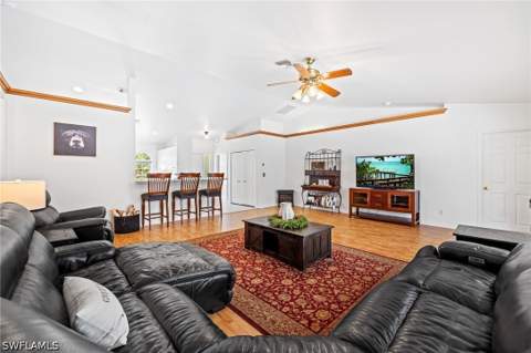 570 22nd St NE, Naples FL - photo 11 of 47