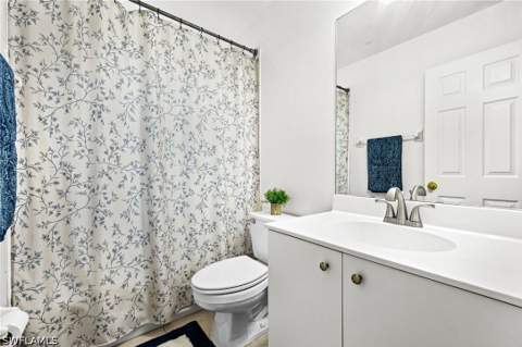 570 22nd St NE, Naples FL - photo 18 of 47