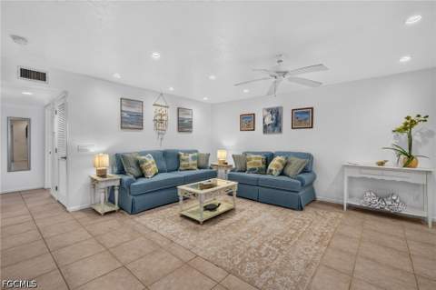 827 E Gulf Dr M-7, Sanibel FL - photo 12 of 31