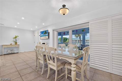 827 E Gulf Dr M-7, Sanibel FL - photo 6 of 31
