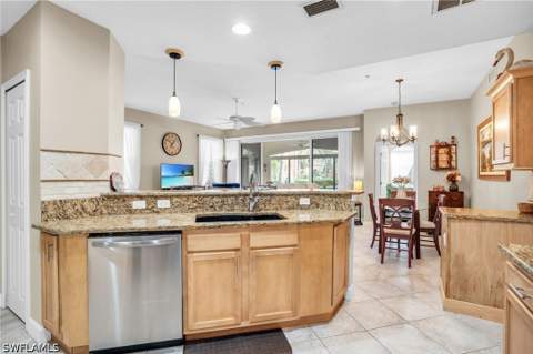 3278 Sunset Key Cir 101, Punta Gorda FL - photo 19 of 38