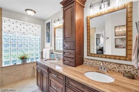 3278 Sunset Key Cir 101, Punta Gorda FL - photo 24 of 38