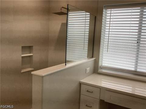 9806 N Roundstone Cir, Fort Myers FL - photo 7 of 44