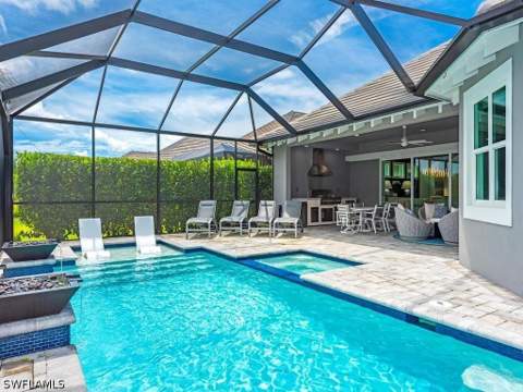 8870 Calypso Ct, Naples FL - photo 17 of 27
