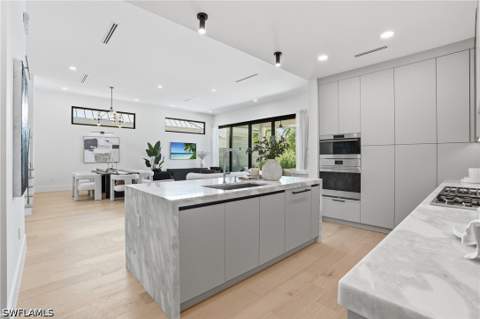 1150 8th Ter N, Naples FL - photo 22 of 47