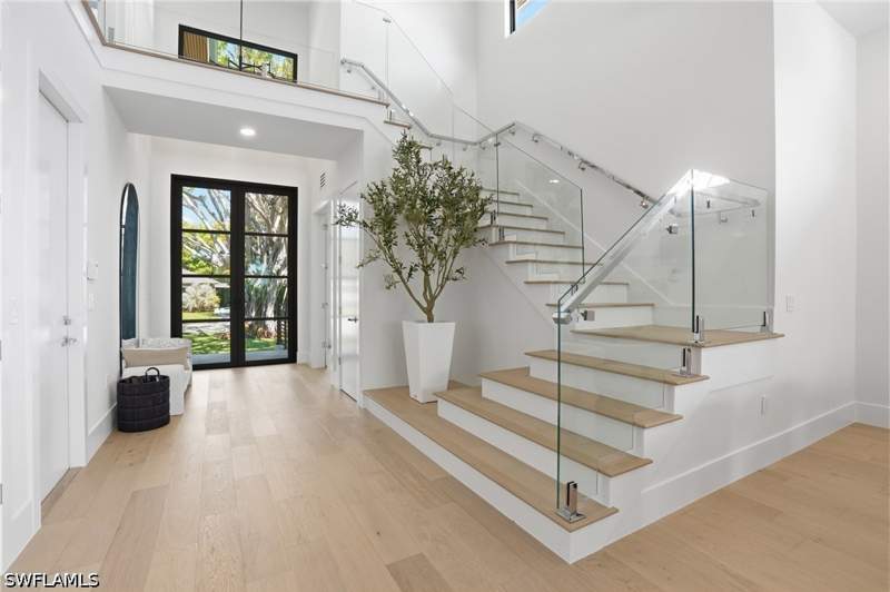 4 bedroom SingleFamilyResidence at 1150 8th Ter N, Lake Park, Naples — photo 5