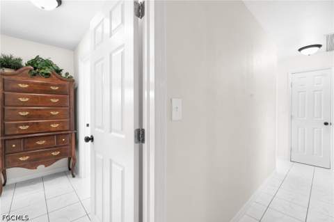 457 Grenier Dr, North Fort Myers FL - photo 21 of 33