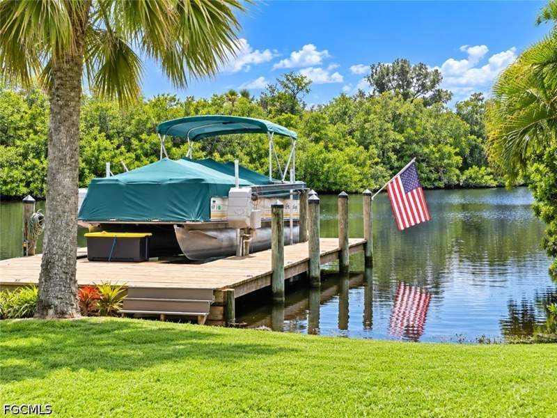 2 bedroom SingleFamilyResidence at 457 Grenier Dr, Blue Water Shores, North Fort Myers — photo 3