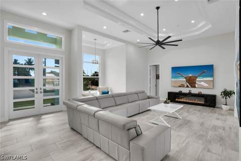 384 S Heathwood Dr, Marco Island FL - photo 14 of 50