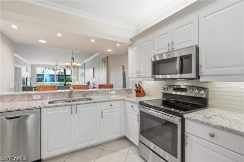 1615 Windy Pines Dr 5, Naples FL - photo 10 of 27