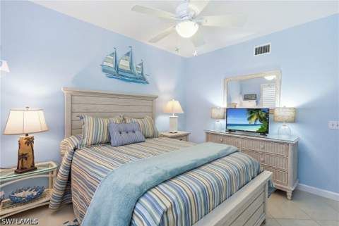 1615 Windy Pines Dr 5, Naples FL - photo 15 of 27