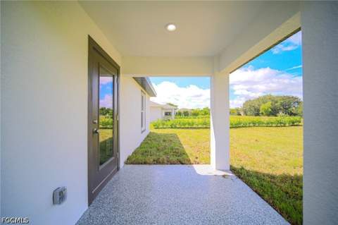 180 Peerless St, Lehigh Acres FL - photo 15 of 18