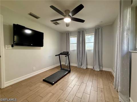 6090 Island Park Ct SW, Fort Myers FL - photo 16 of 23
