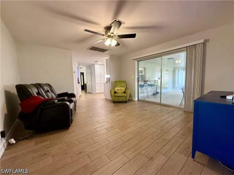 6090 Island Park Ct SW, Fort Myers FL - photo 8 of 23