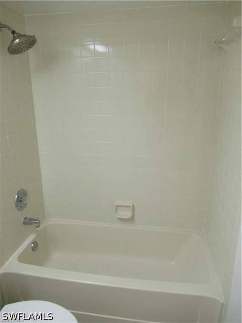 10041 Maddox Ln 102, Bonita Springs FL - photo 16 of 27
