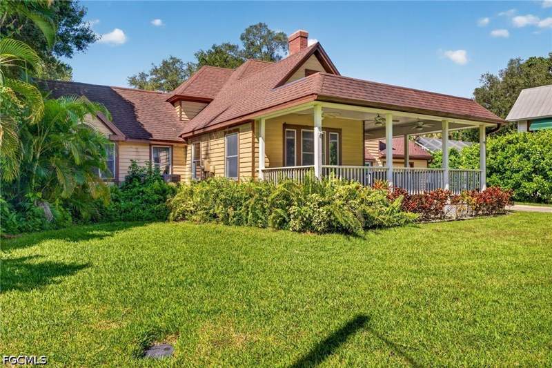 4 bedroom SingleFamilyResidence at 1460 Manuels Dr, Carlton Grove, Fort Myers — photo 3