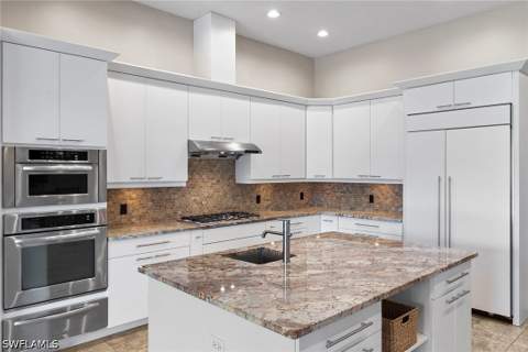 580 Goldcoast Ct, Marco Island FL - photo 15 of 45