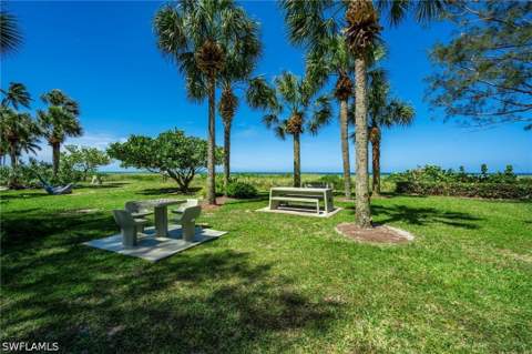 635 Wedge Dr, Naples FL - photo 18 of 22