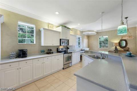 8617 Via Rapallo Dr 202, Estero FL - photo 11 of 29