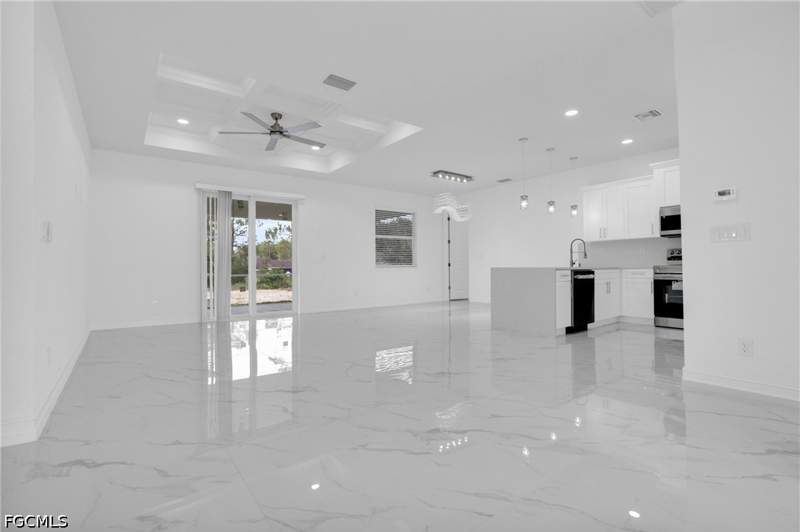 3 bedroom SingleFamilyResidence at 1102 Cortez Ave, Island Of Happiness, Lehigh Acres — photo 5