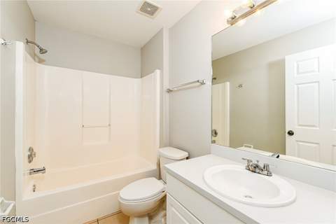 113 Blackstone Dr, Fort Myers FL - photo 11 of 15