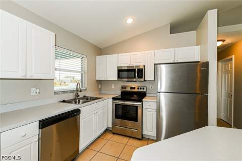 113 Blackstone Dr, Fort Myers FL - photo 6 of 15