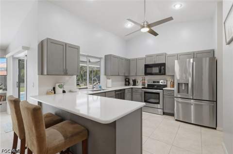3106 SE 8th Pl, Cape Coral FL - photo 7 of 32