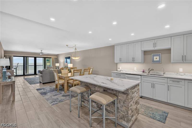 3 bedroom Condominium at 538 Estero Blvd 203, Dolphin Watch Condo, Fort Myers Beach — photo 5
