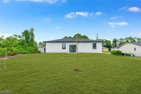 2807 6th St SW, Lehigh Acres FL - photo 22 of 23