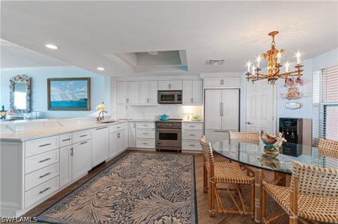 253 Barefoot Beach Blvd 403, Bonita Springs FL - photo 15 of 48