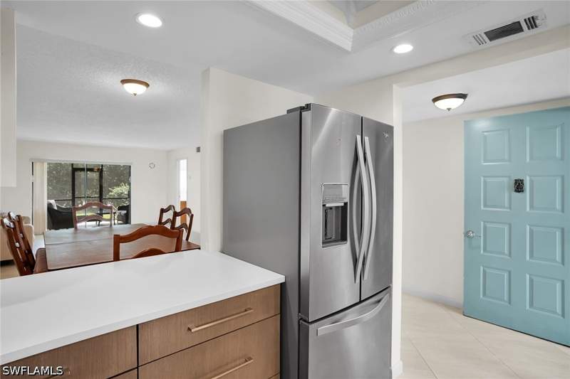 2 bedroom Condominium at 5773 Gage Ln 104B, Augusta Court, Naples — photo 5