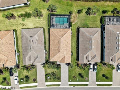 18560 Ives Dr, Estero FL - photo 8 of 47