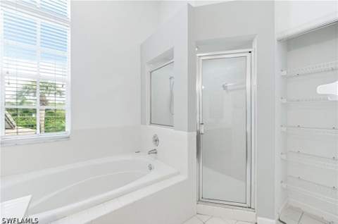 7768 Gardner Dr 202, Naples FL - photo 10 of 21