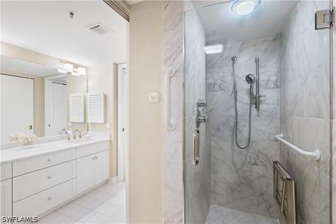6825 Grenadier Blvd 1102, Naples FL - photo 18 of 44