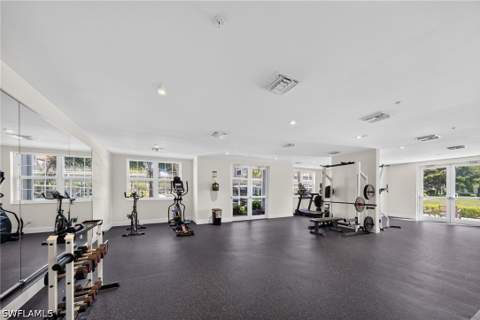 15901 Royal Pointe Ln 405, Fort Myers FL - photo 16 of 20