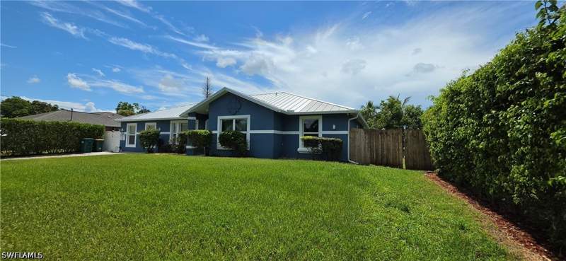 4 bedroom SingleFamilyResidence at 4536 25th Ave SW, Golden Gate City, Naples — photo 2