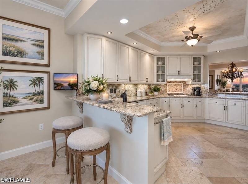 4 bedroom Condominium at 6597 Nicholas Blvd 804, Cap Ferrat, Naples — photo 4