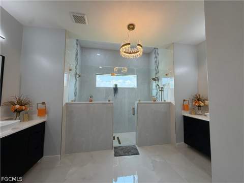 910 Venice Ave N, Lehigh Acres FL - photo 13 of 40