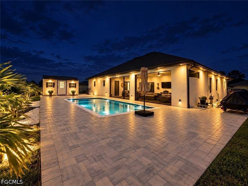 4 bedroom SingleFamilyResidence at 910 Venice Ave N, Lehigh Acres, Lehigh Acres — photo 2