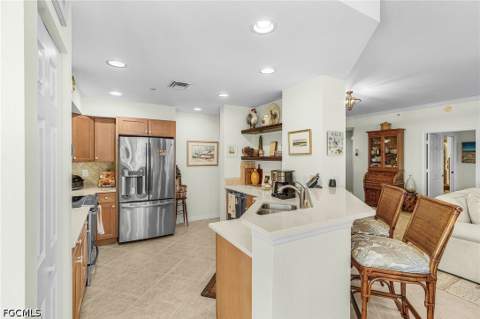 4141 Bay Beach Ln 456, Fort Myers Beach FL - photo 11 of 47