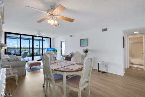 4253 Bay Beach Ln F1, Fort Myers Beach FL - photo 12 of 36