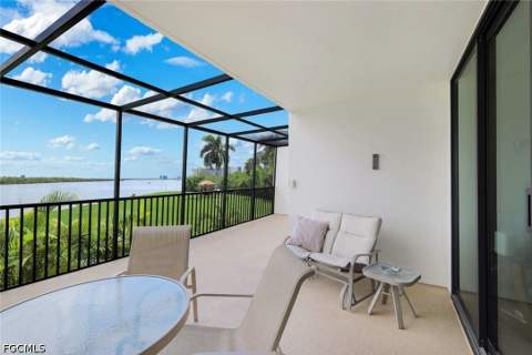 4253 Bay Beach Ln F1, Fort Myers Beach FL - photo 8 of 36